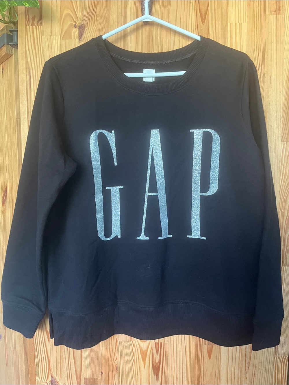 GAP Black Sweatshirt with Silver Glitter Logo (size L)